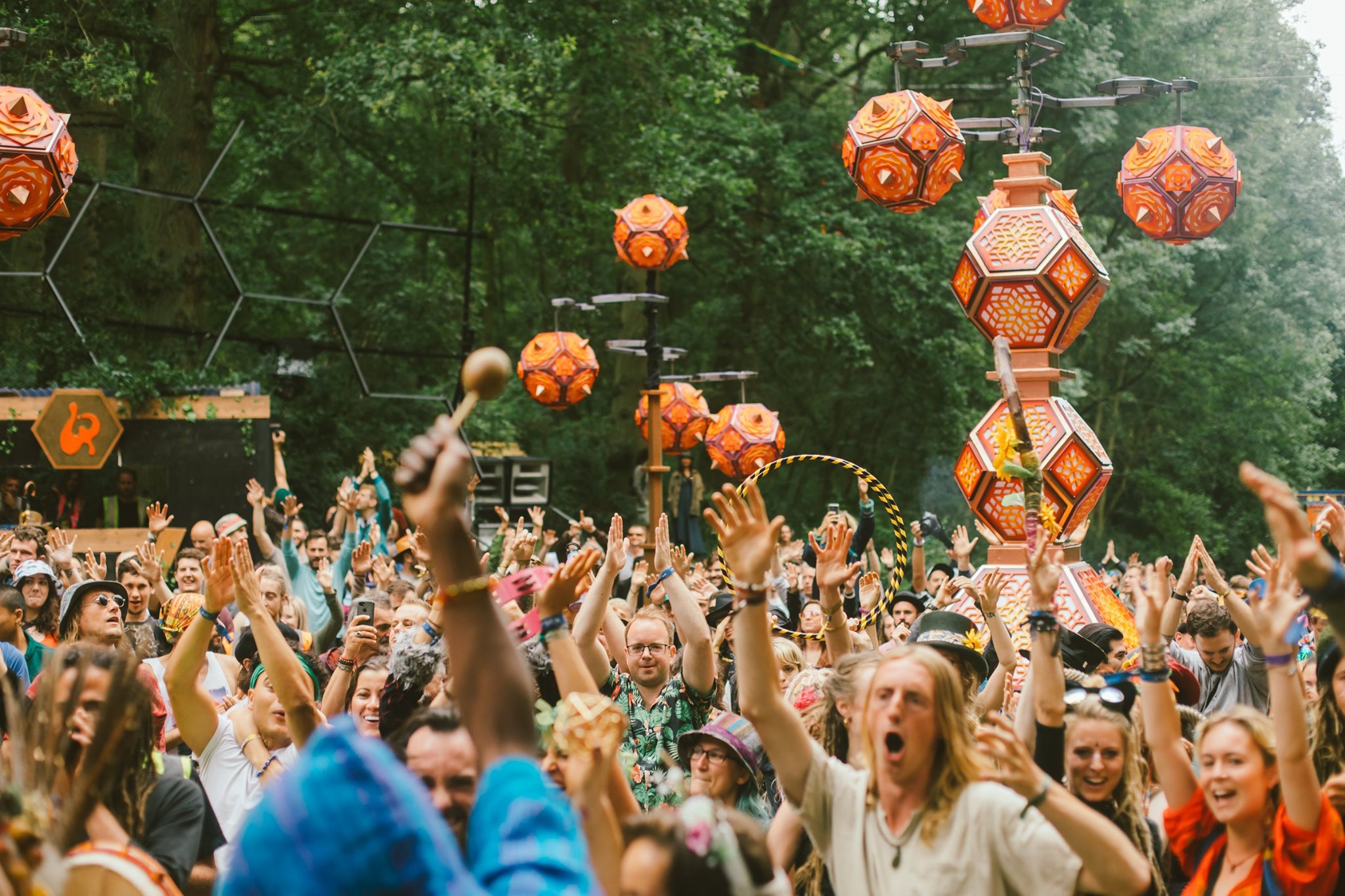Noisily festival on sale